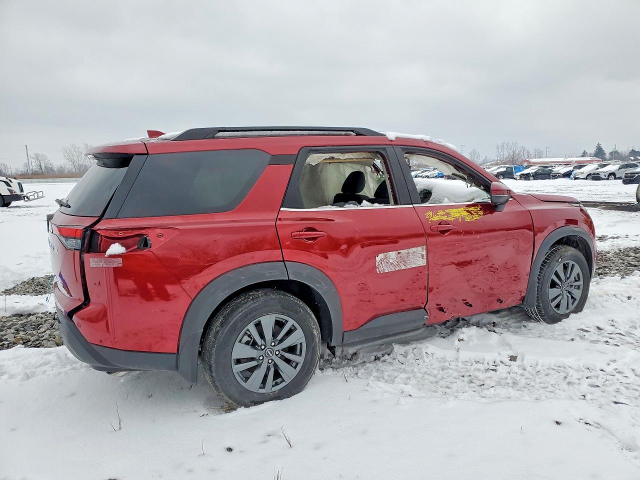 2022 NISSAN PATHFINDER