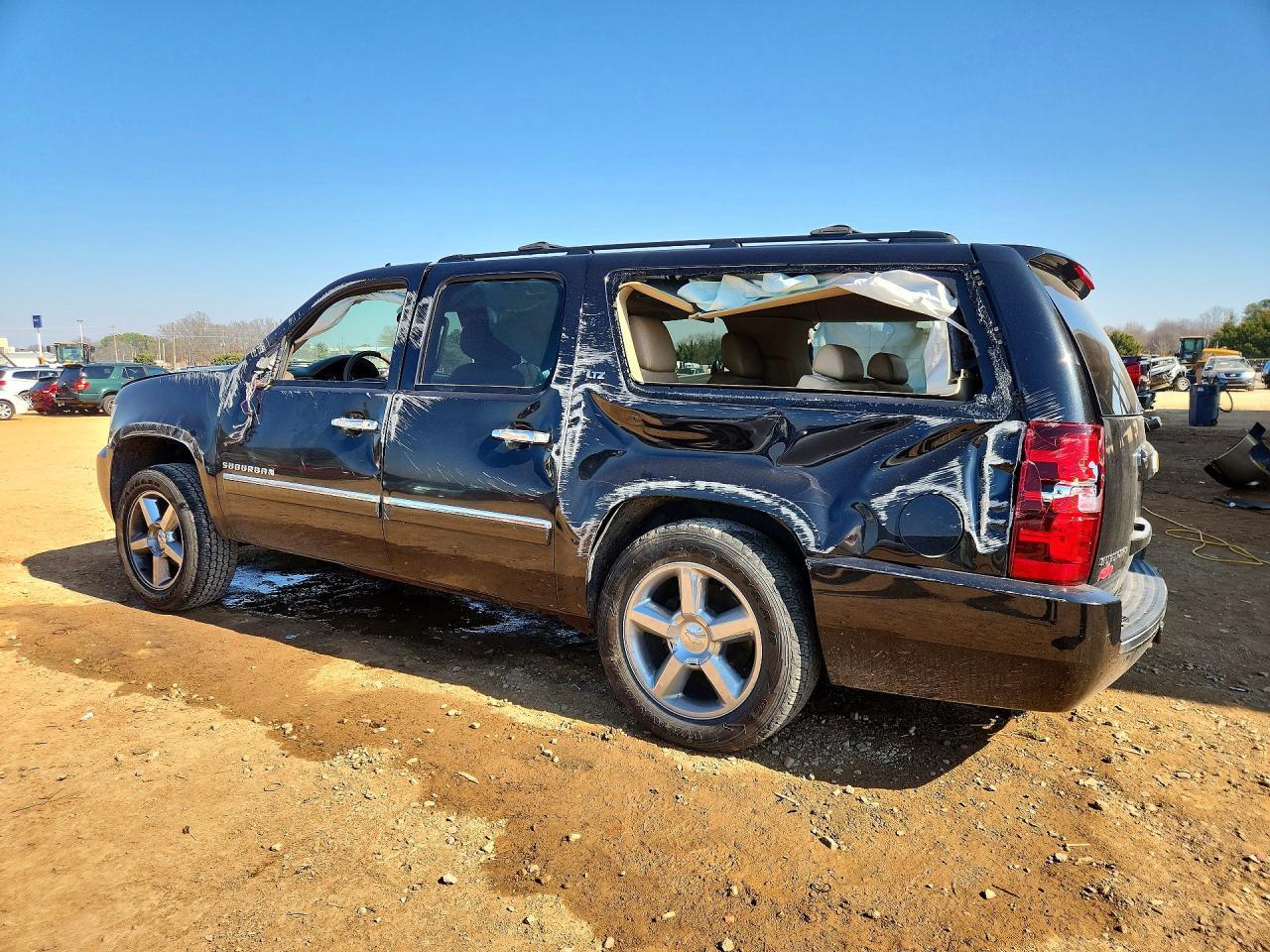 2012 CHEVROLET Suburban