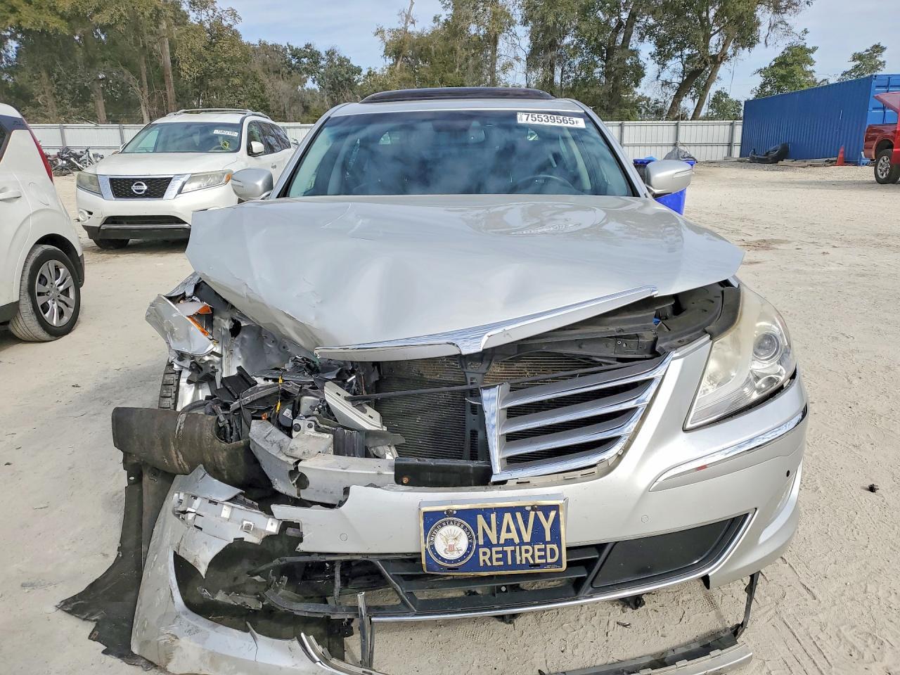 2012 HYUNDAI GENESIS