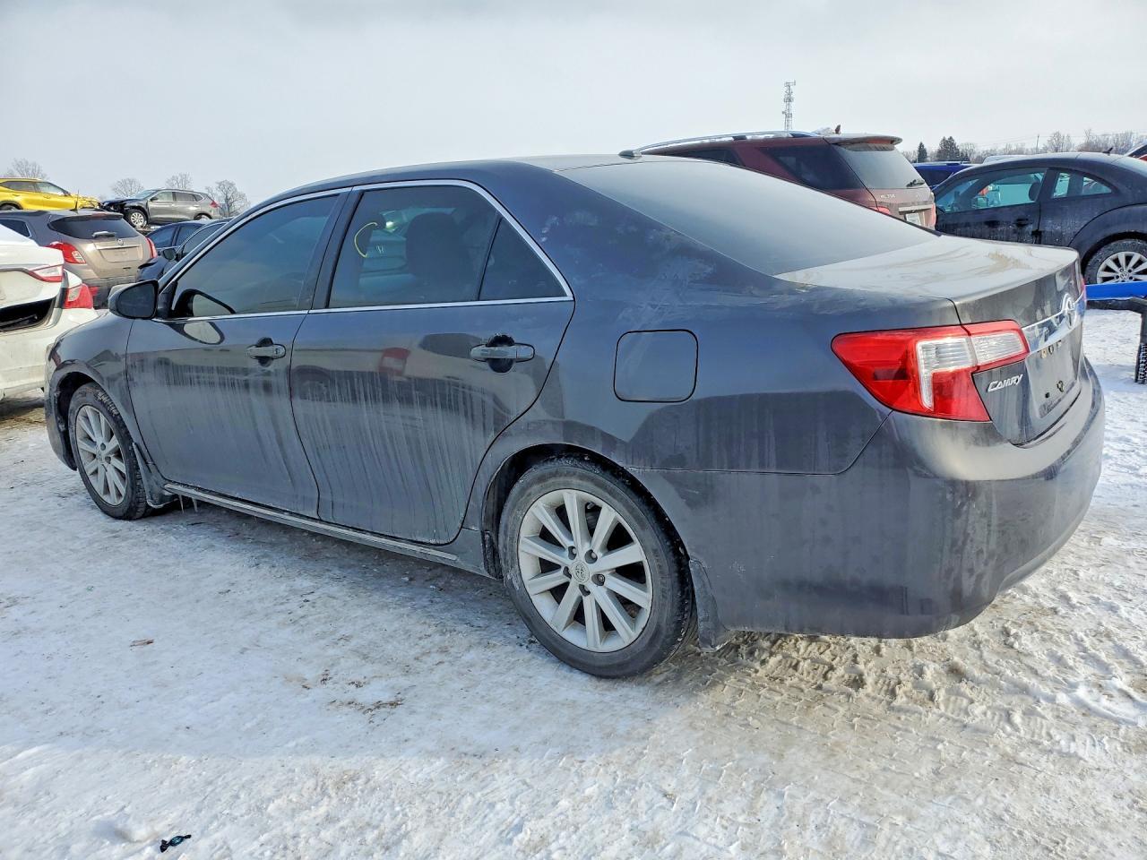2012 TOYOTA CAMRY