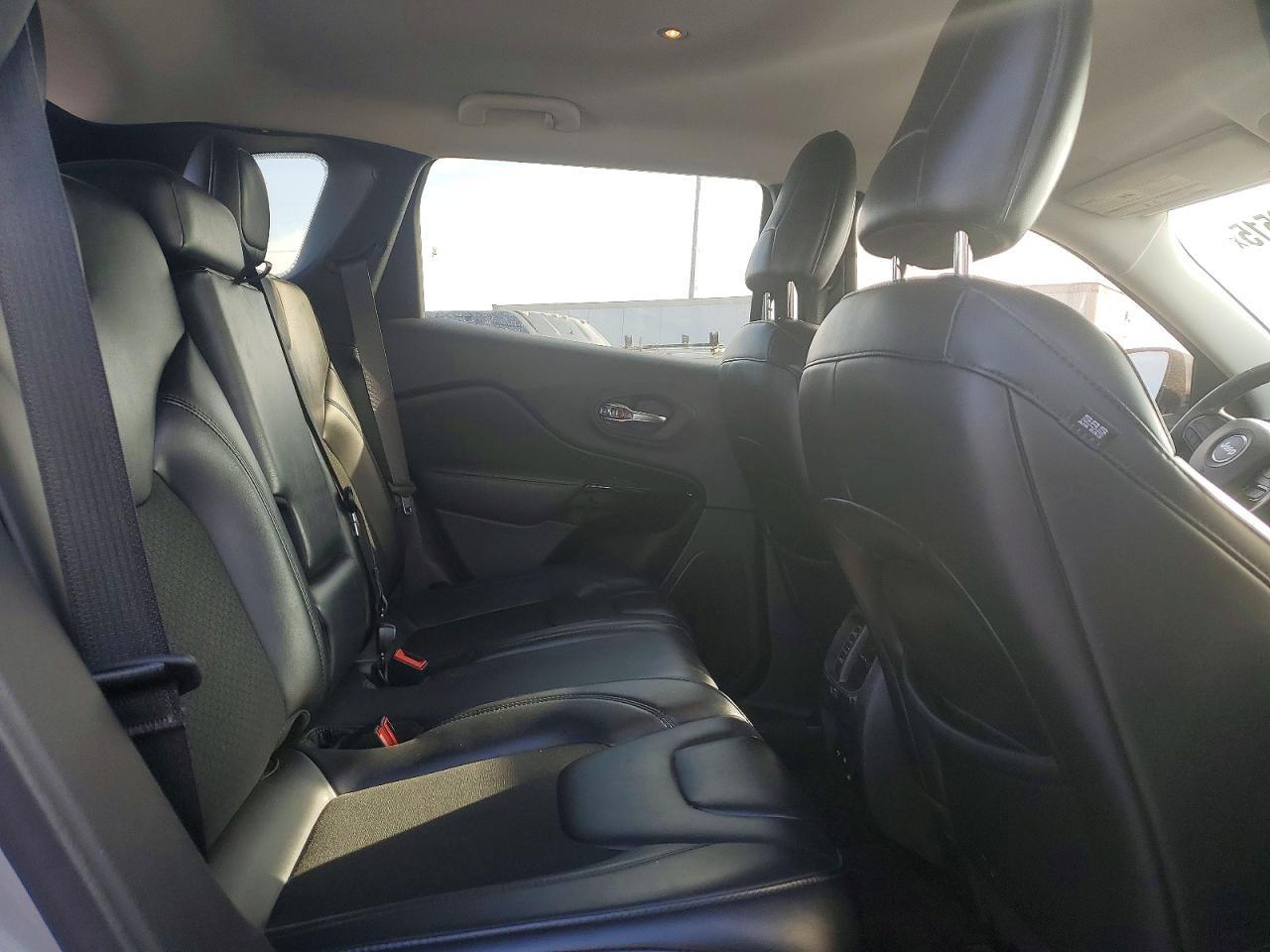 2020 JEEP CHEROKEE