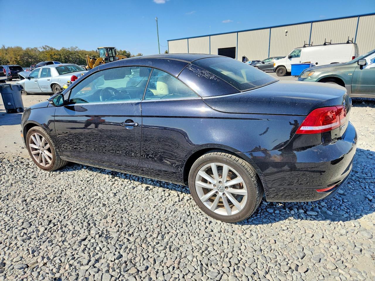 2013 VOLKSWAGEN EOS