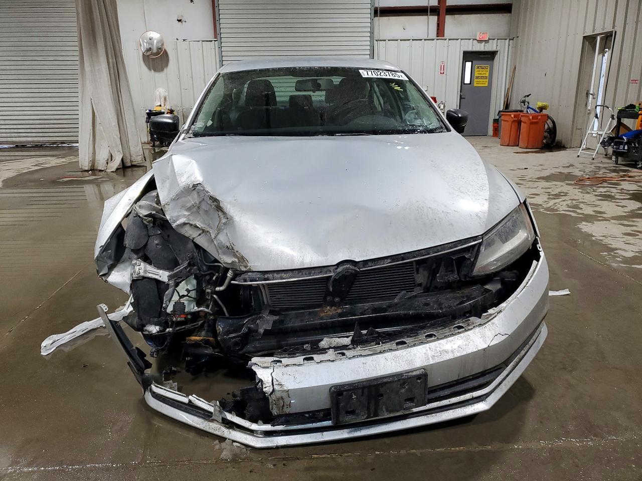 2015 VOLKSWAGEN JETTA