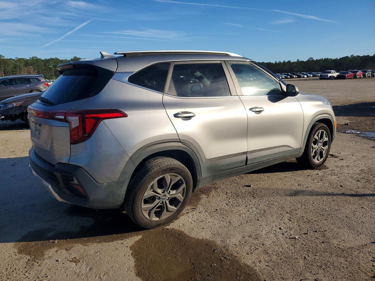 2024 KIA SELTOS