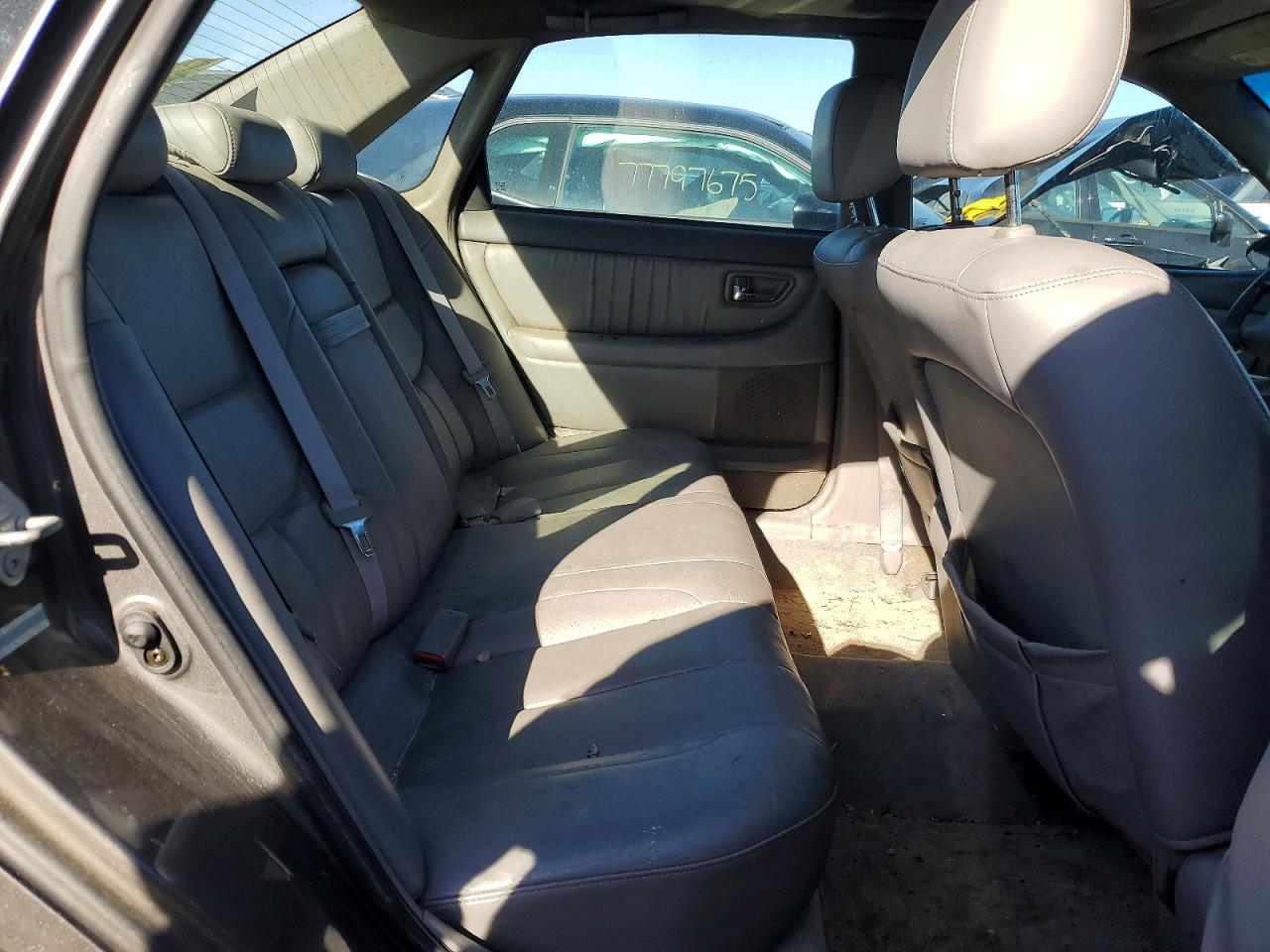 2003 TOYOTA Avalon