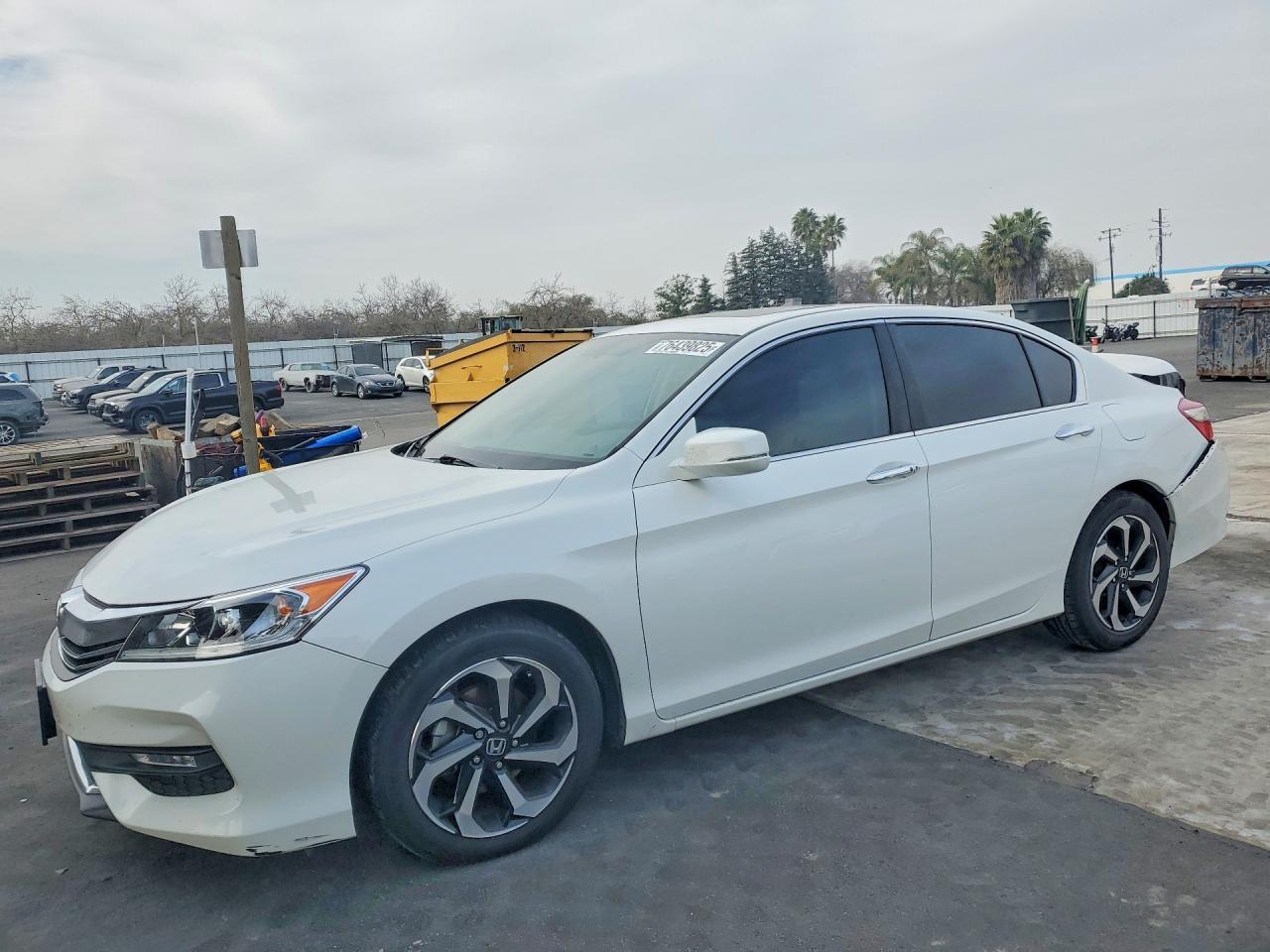 2017 HONDA ACCORD