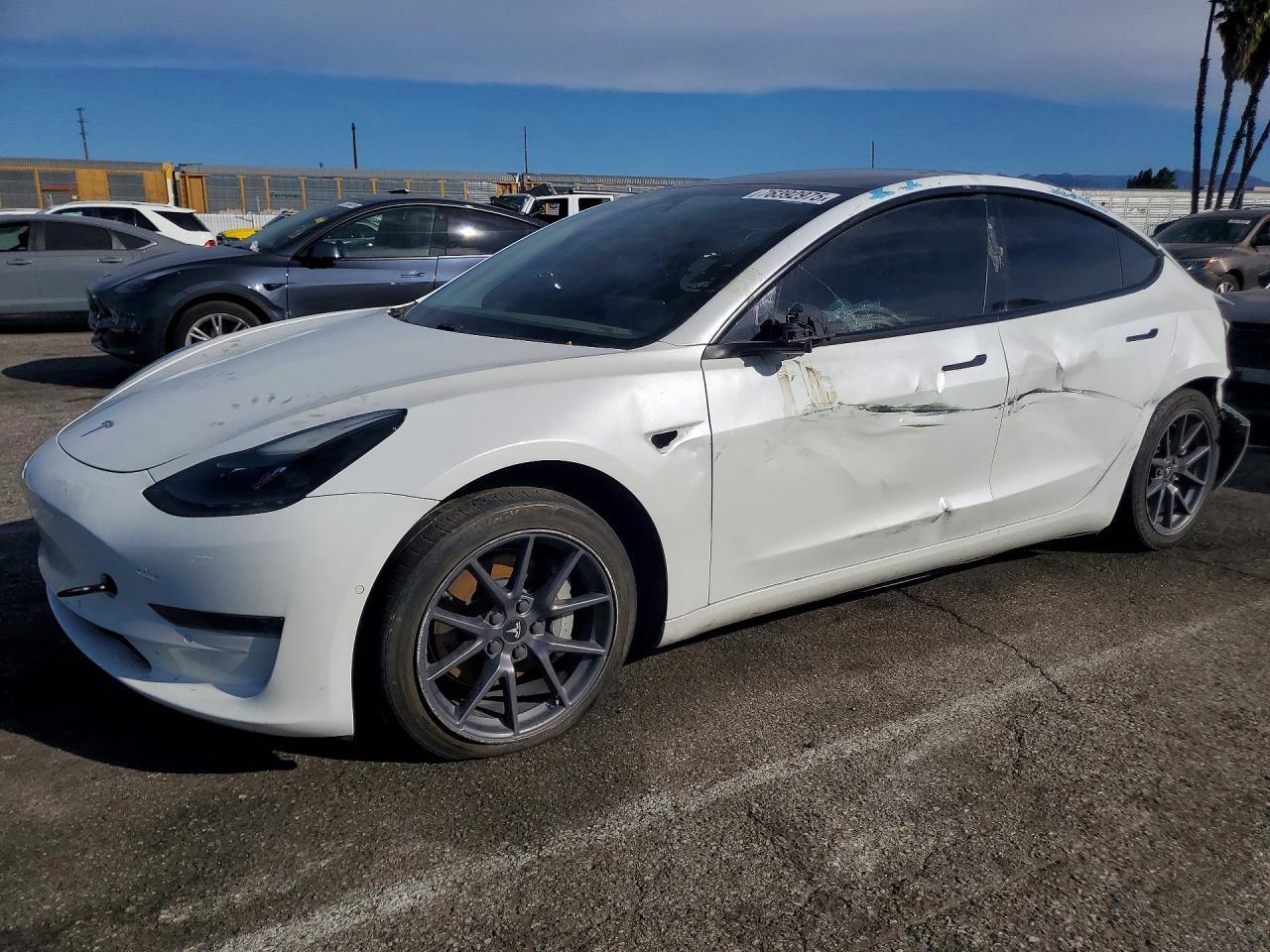 2021 TESLA MODEL 3