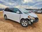 2016 TOYOTA SIENNA