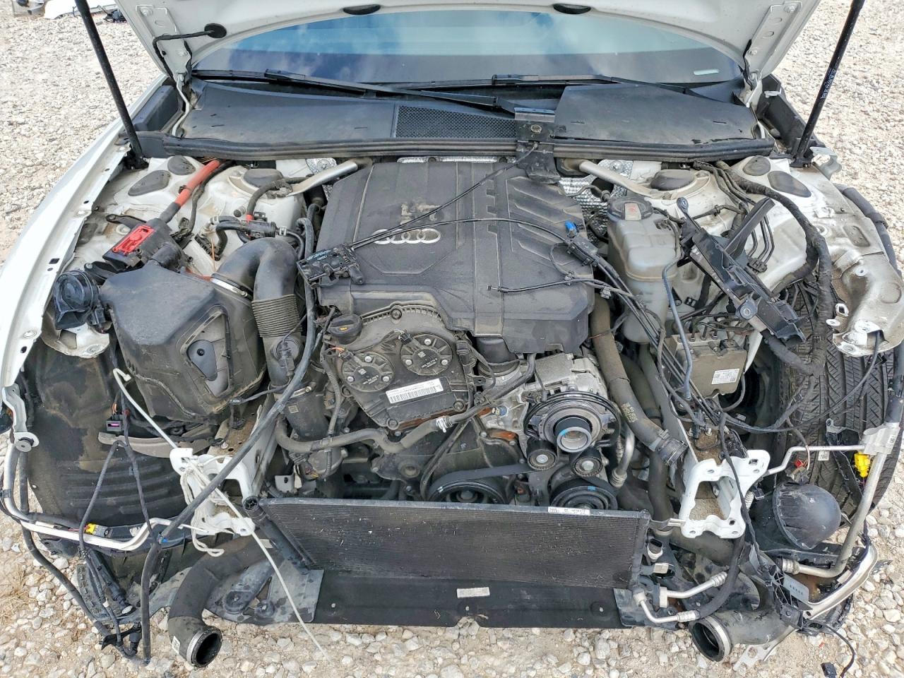 2021 AUDI A6
