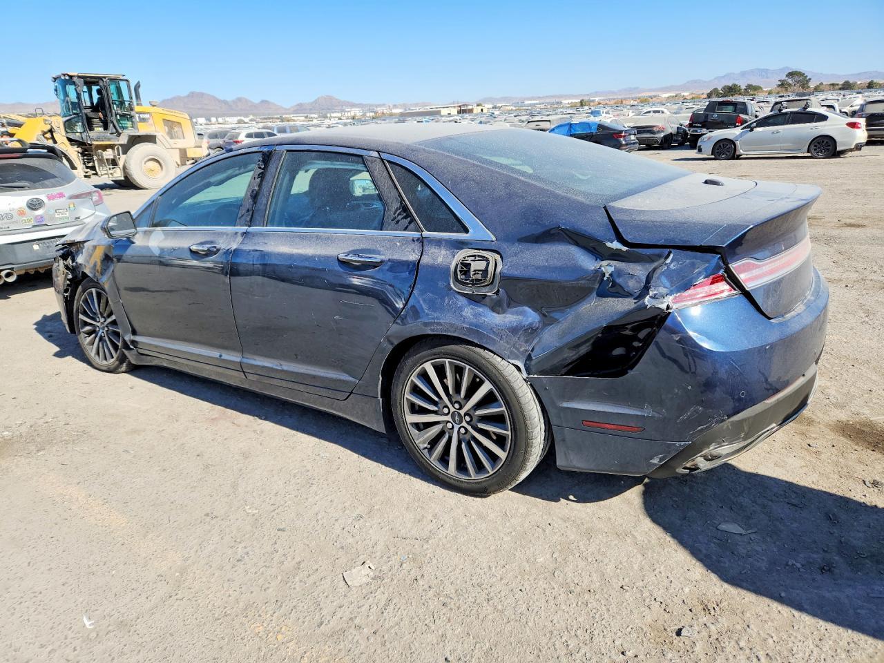 2017 LINCOLN MKZ