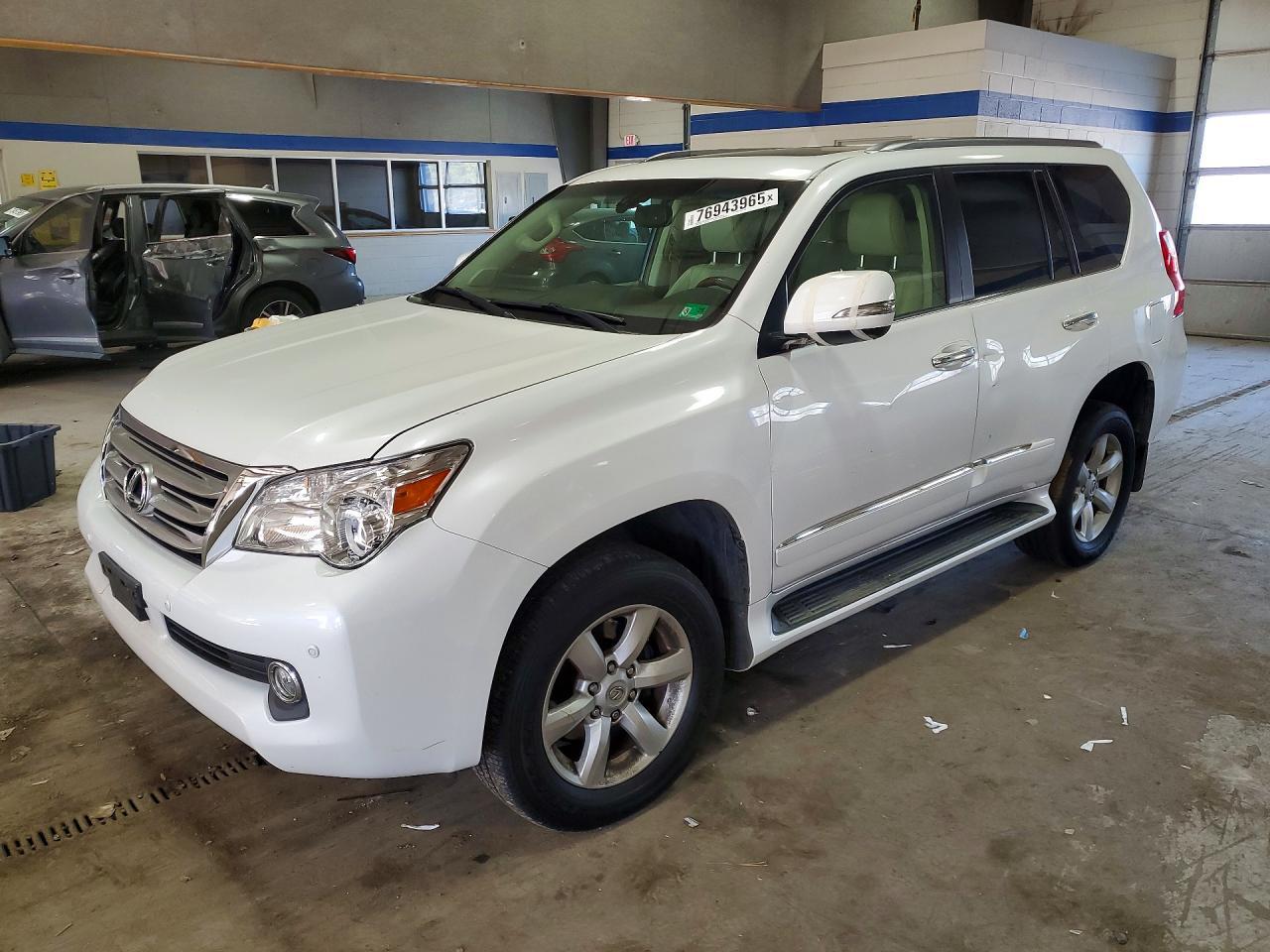 2013 LEXUS GX 460