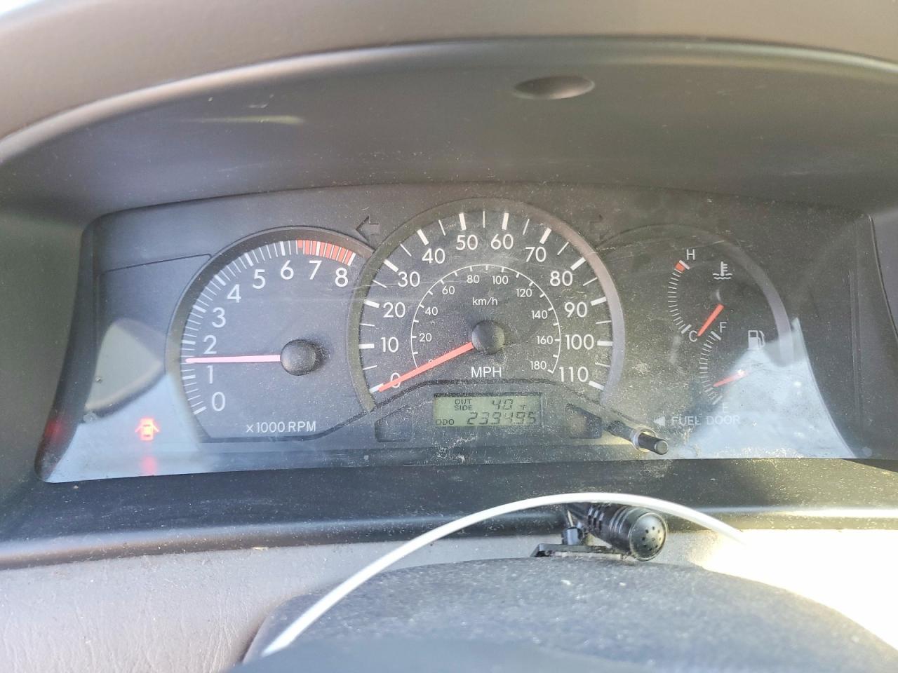 2005 TOYOTA COROLLA