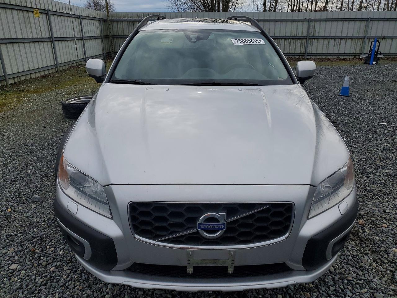 2014 VOLVO XC70