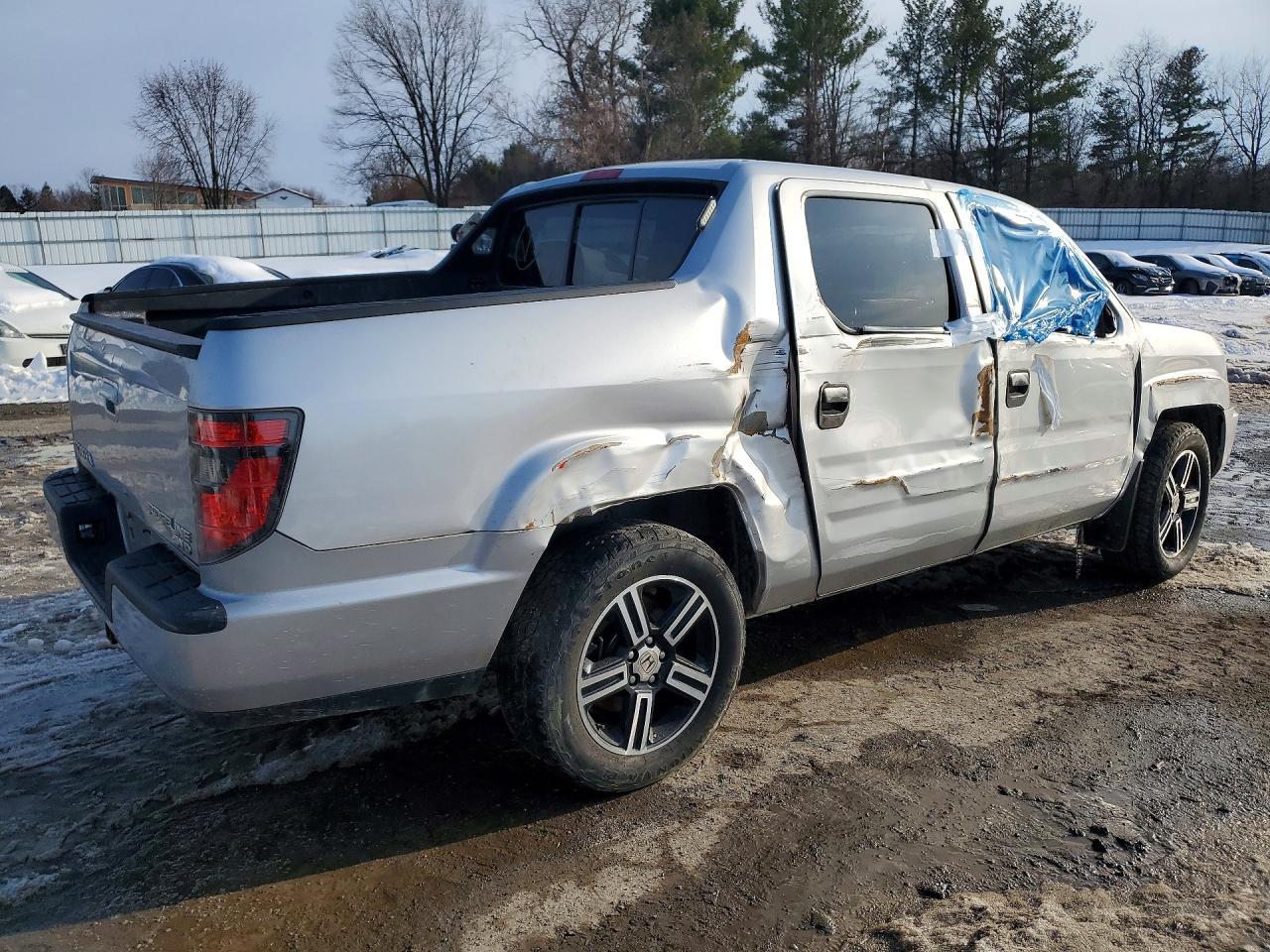 2014 HONDA Ridgeline