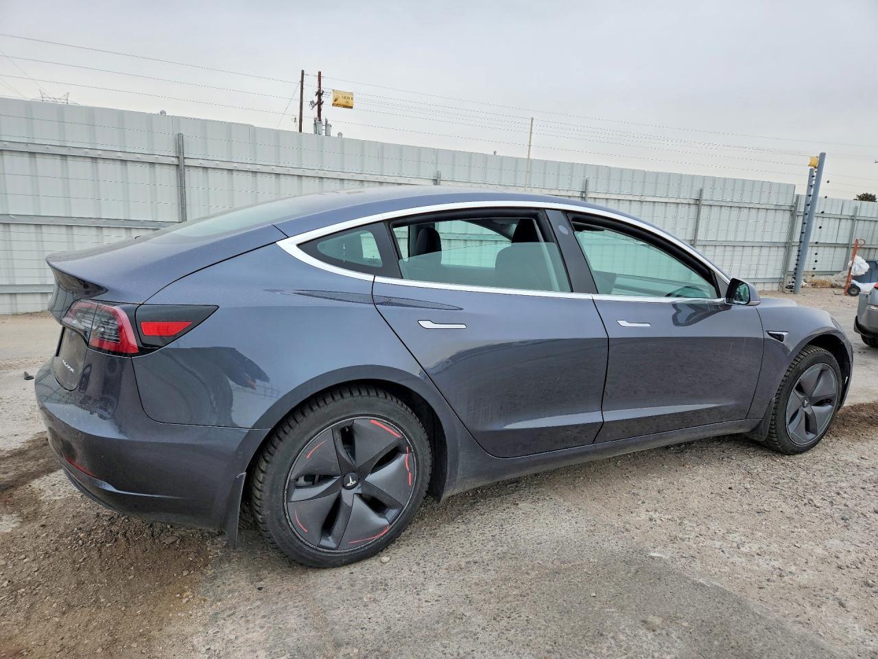 2019 TESLA MODEL 3