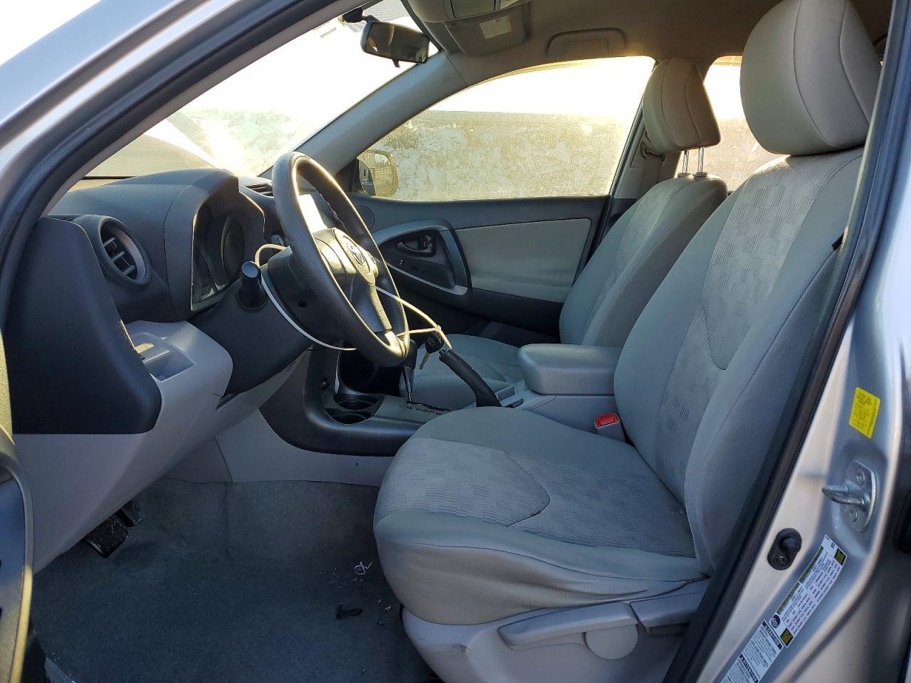 2011 TOYOTA RAV4
