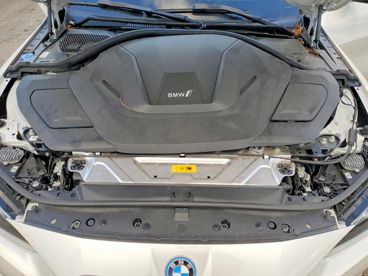 2024 BMW i4