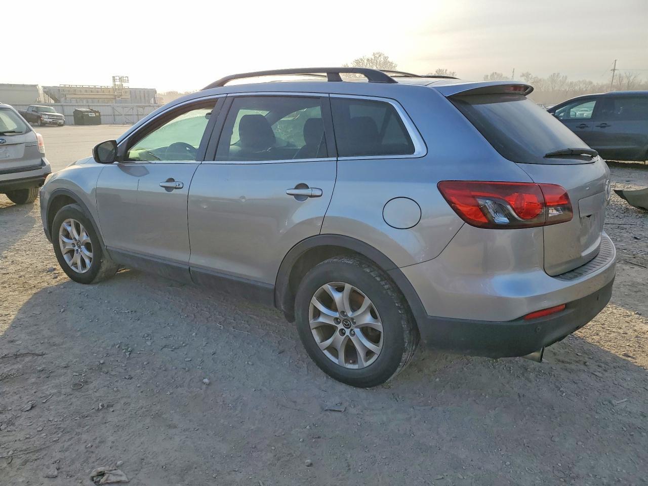 2014 MAZDA CX-9