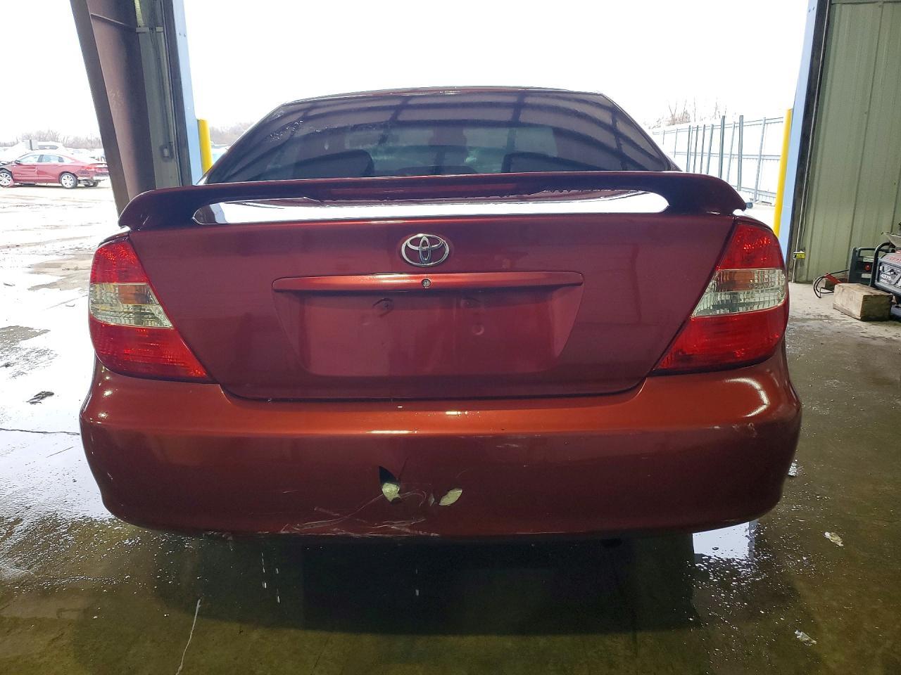 2004 TOYOTA CAMRY