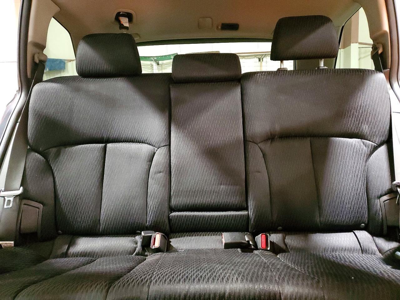 2012 SUBARU Outback