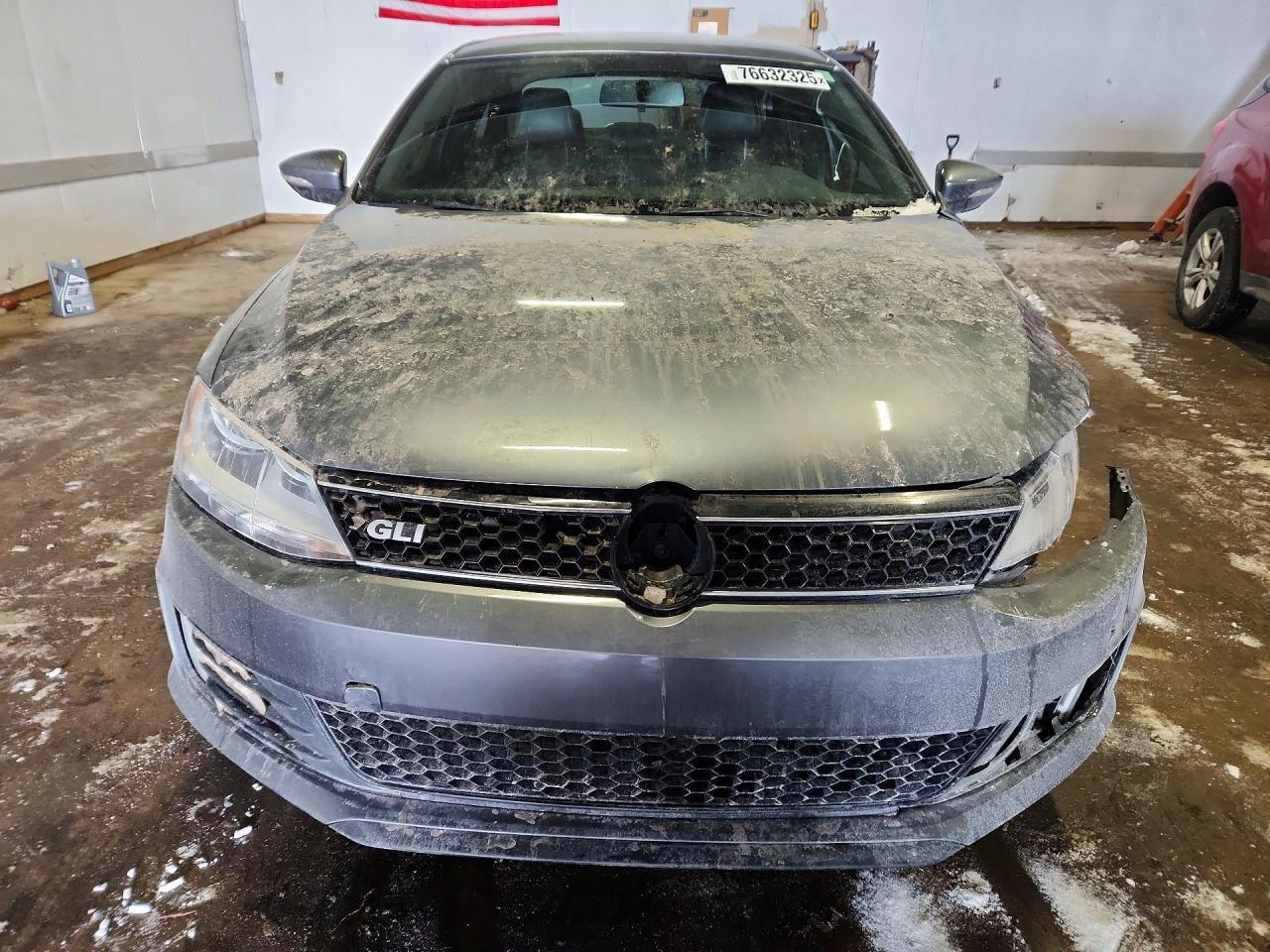 2012 VOLKSWAGEN JETTA