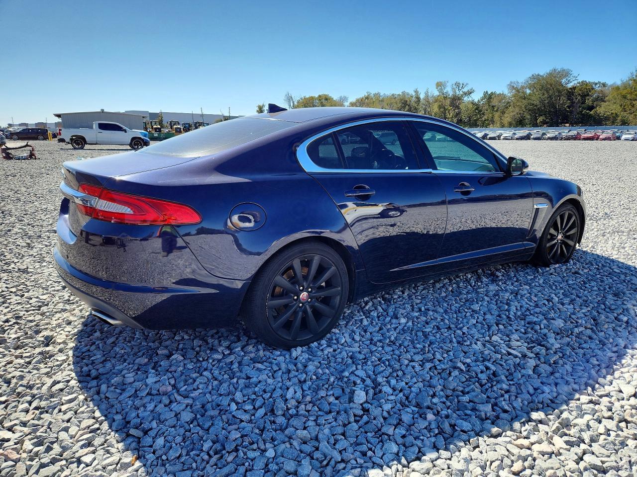 2014 JAGUAR XF