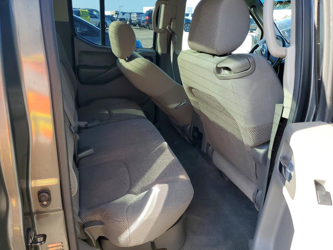 2006 NISSAN Frontier