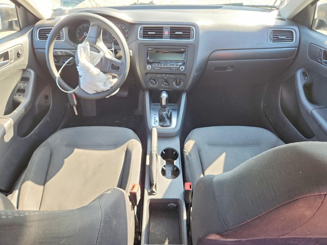 2013 VOLKSWAGEN JETTA