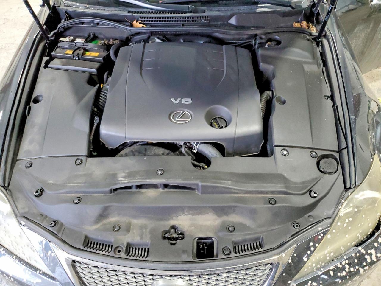 2011 LEXUS IS 250