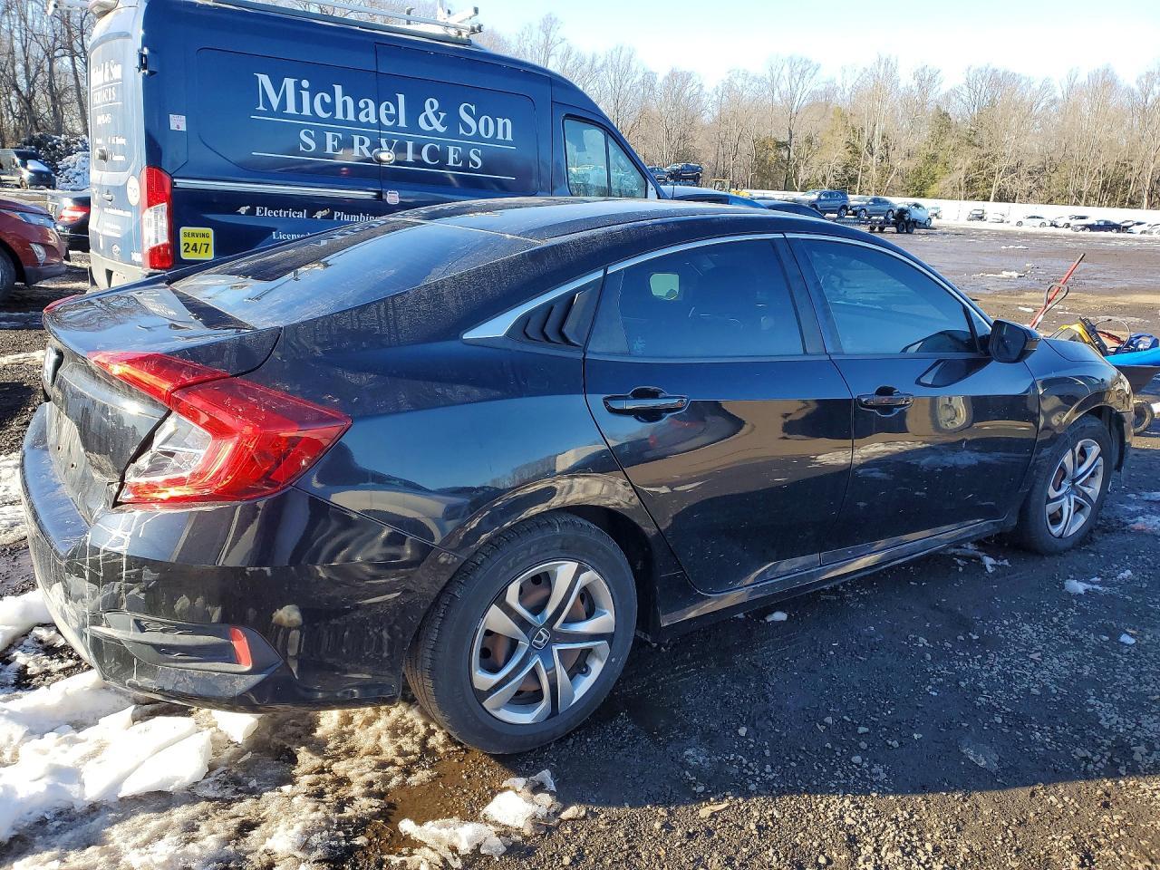 2018 HONDA CIVIC