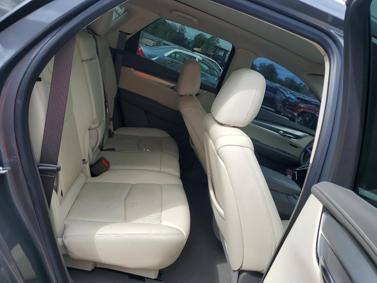 2020 CADILLAC XT5