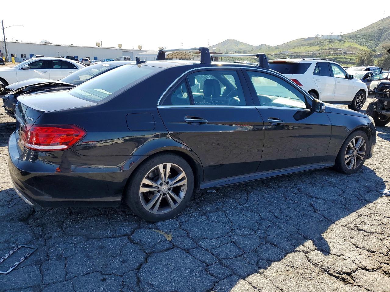 2015 MERCEDES-BENZ E-Class