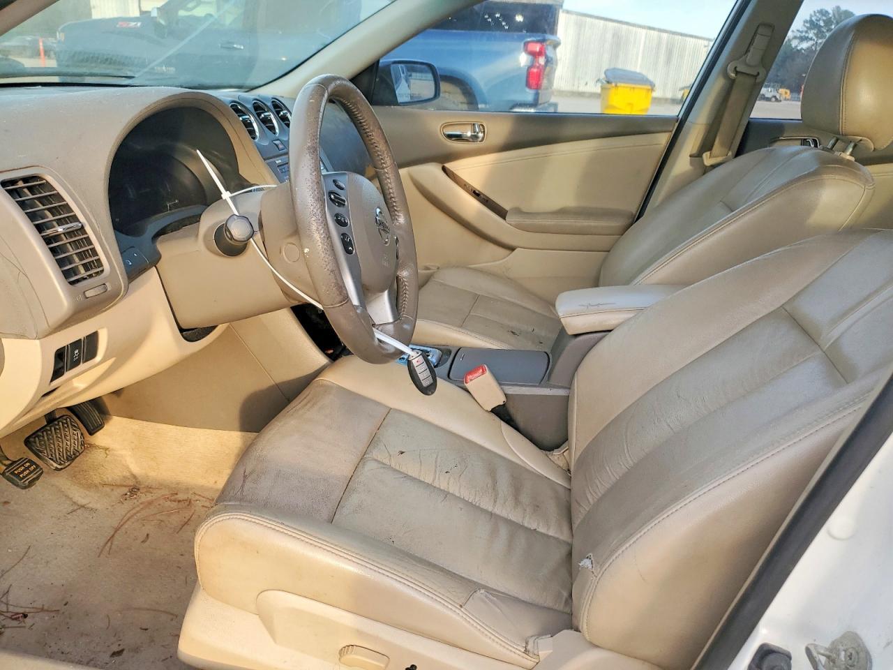 2012 NISSAN ALTIMA