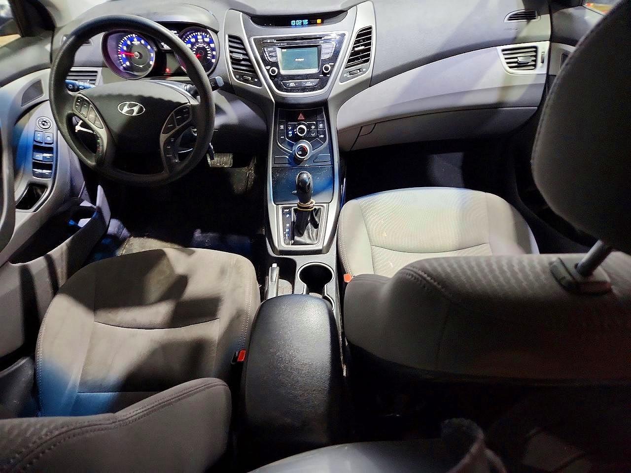 2015 HYUNDAI ELANTRA