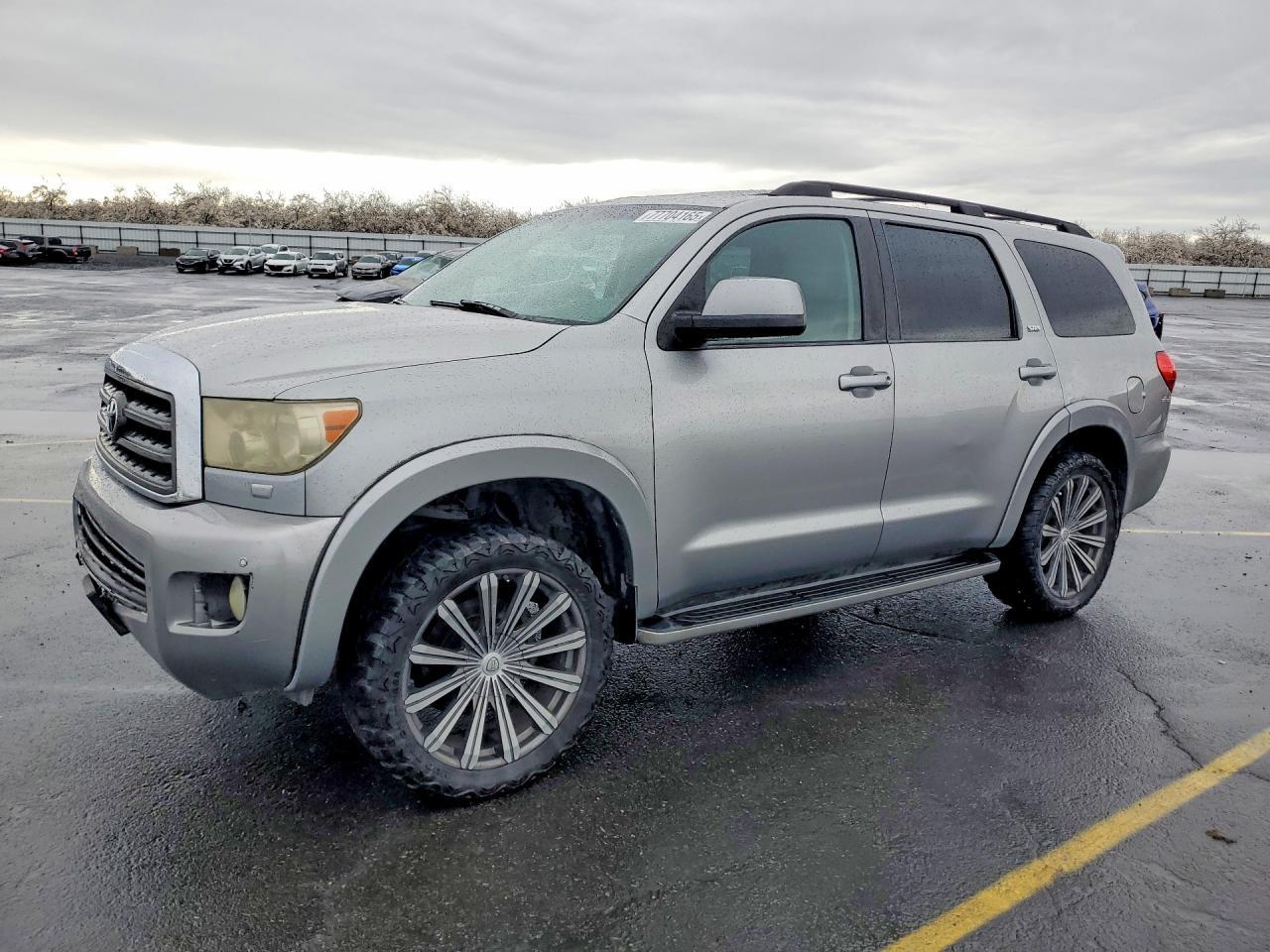 2008 TOYOTA Sequoia