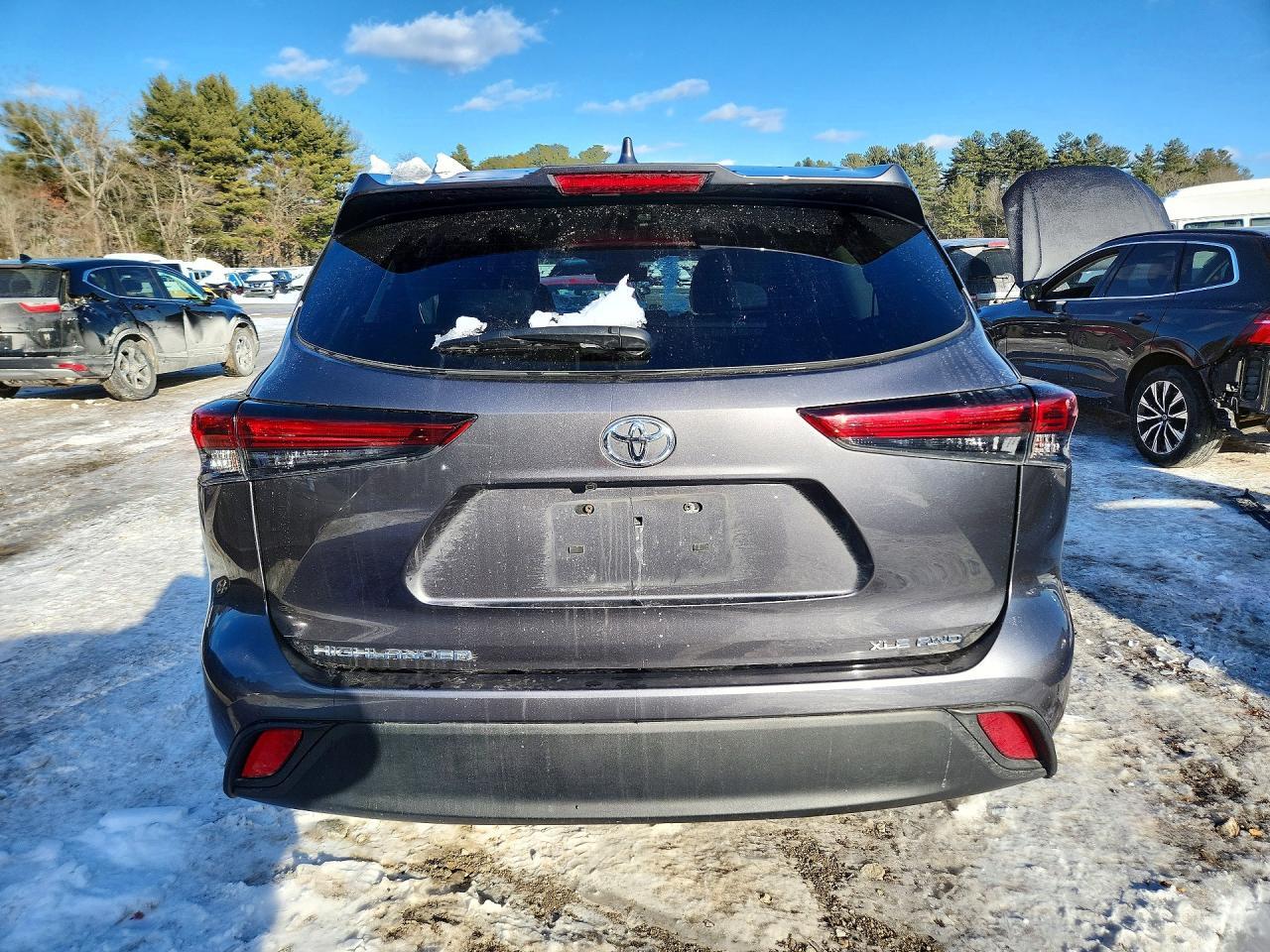 2023 TOYOTA HIGHLANDER