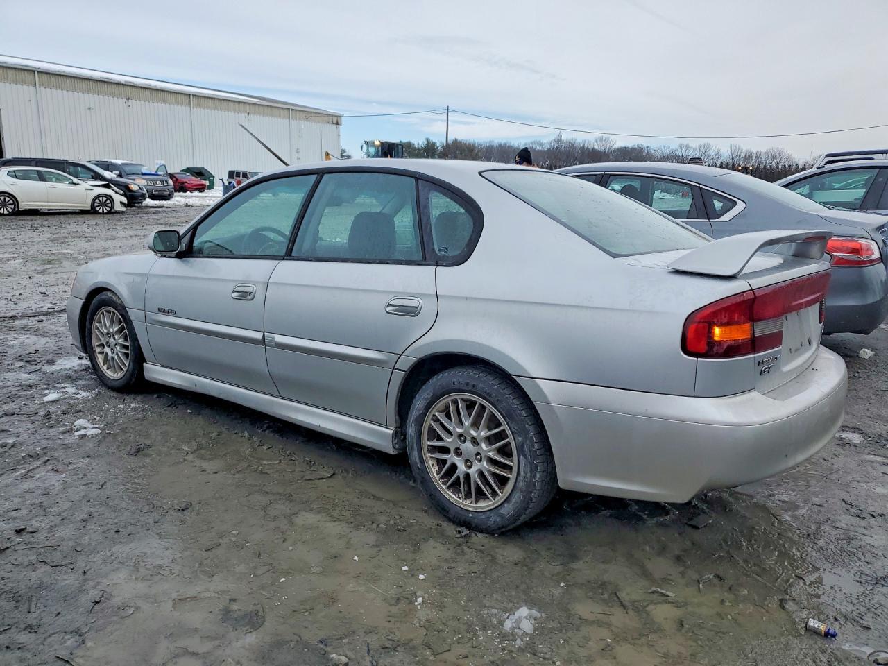 2002 SUBARU Legacy