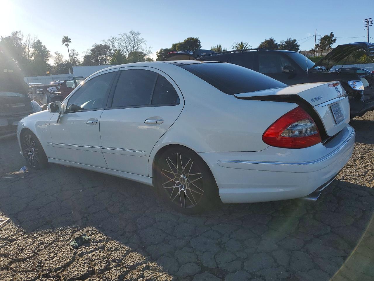 2008 MERCEDES-BENZ E-Class