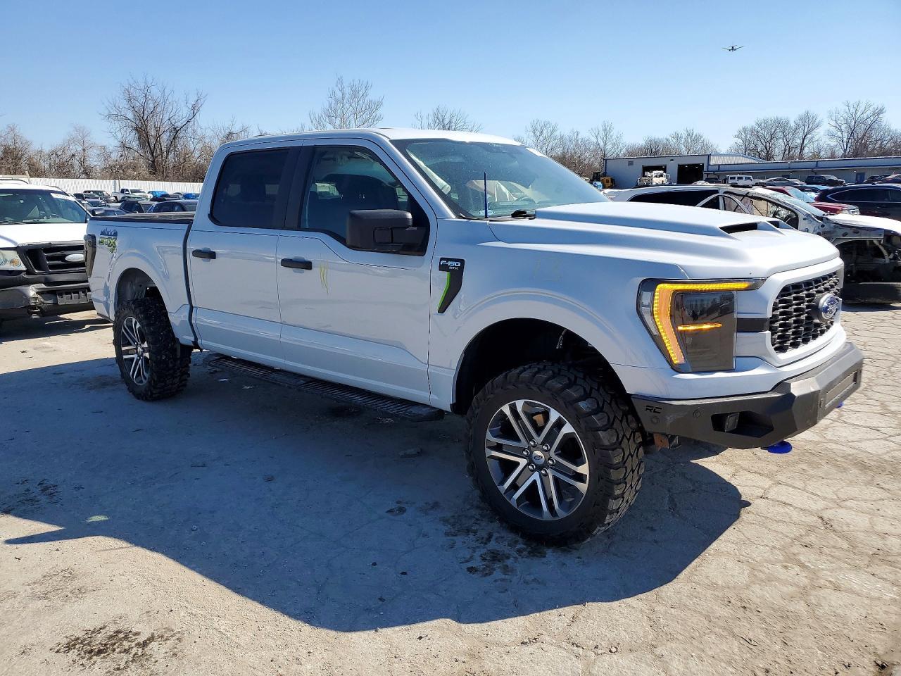 2022 FORD F-150 Lightning