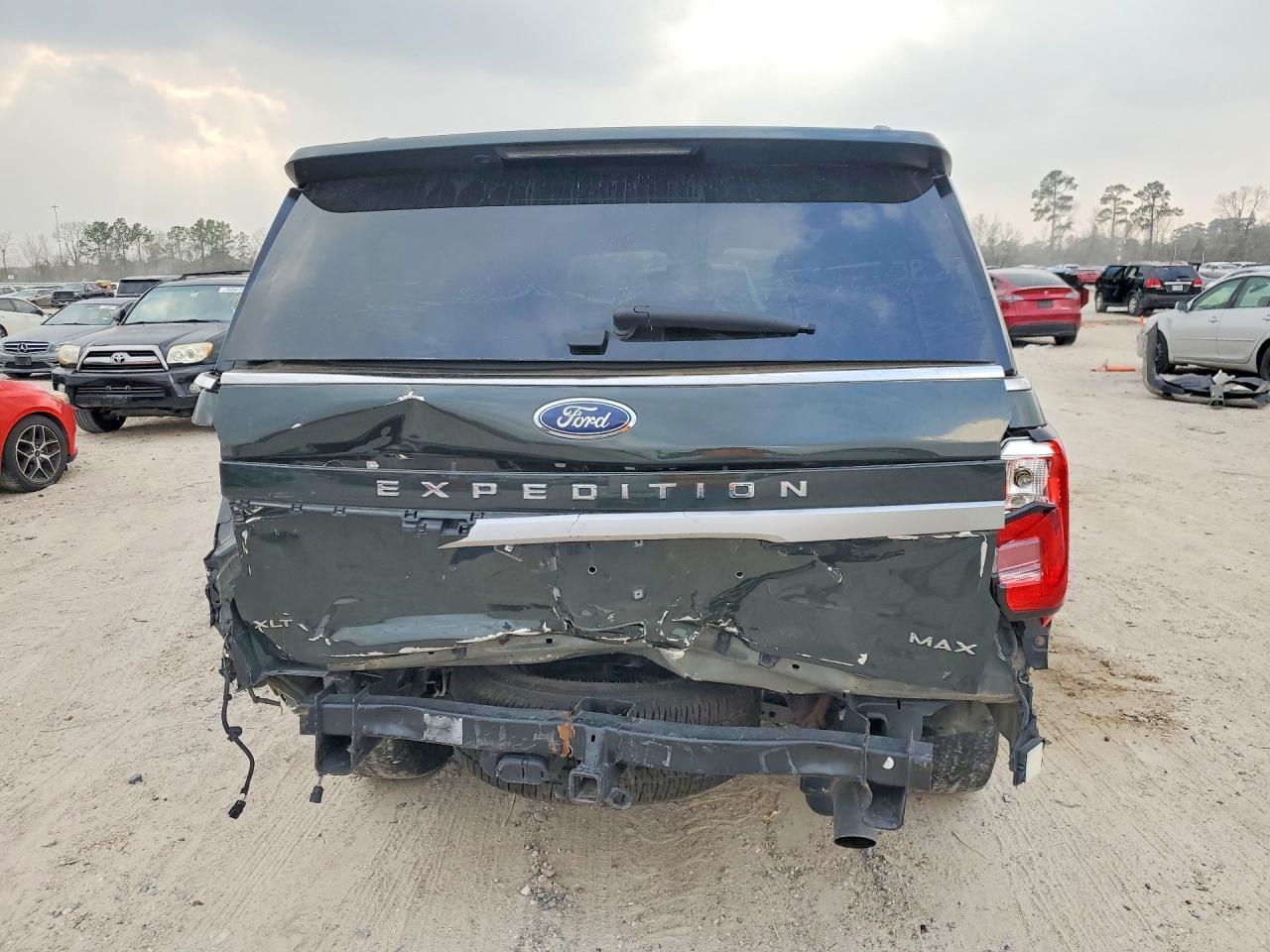 2022 FORD Expedition