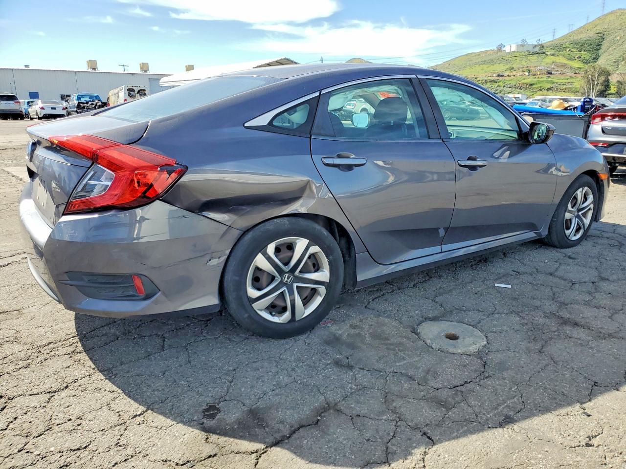 2016 HONDA CIVIC