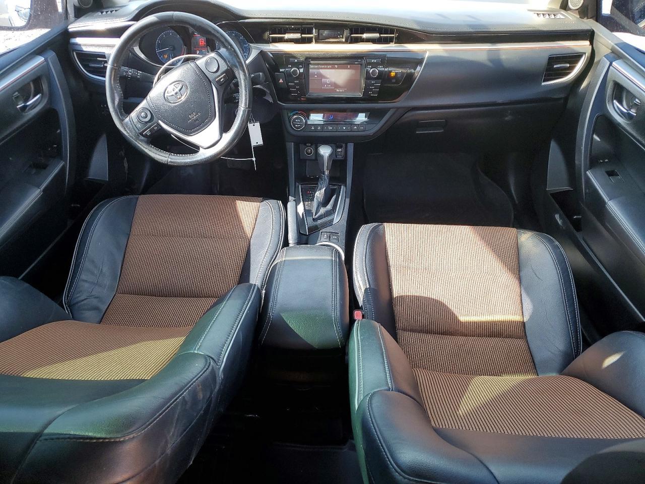 2016 TOYOTA COROLLA