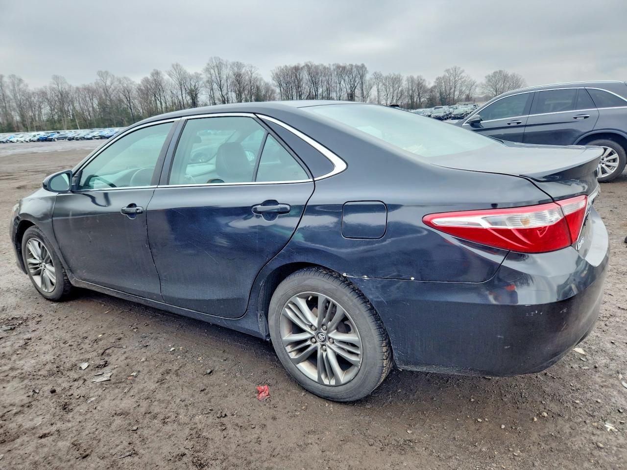 2017 TOYOTA CAMRY