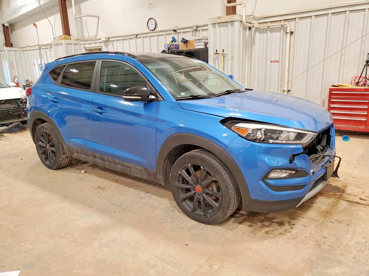 2017 HYUNDAI TUCSON