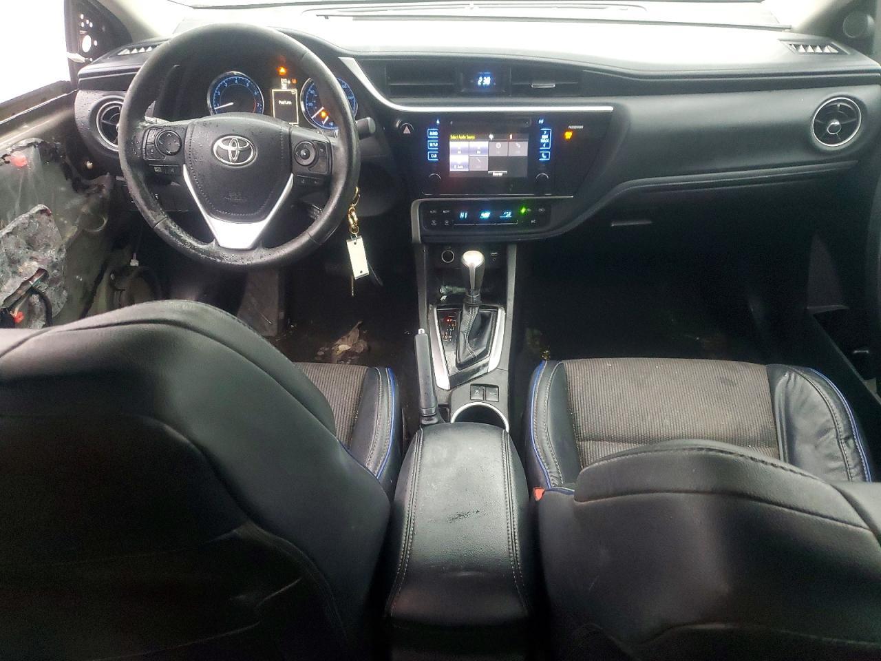 2017 TOYOTA COROLLA
