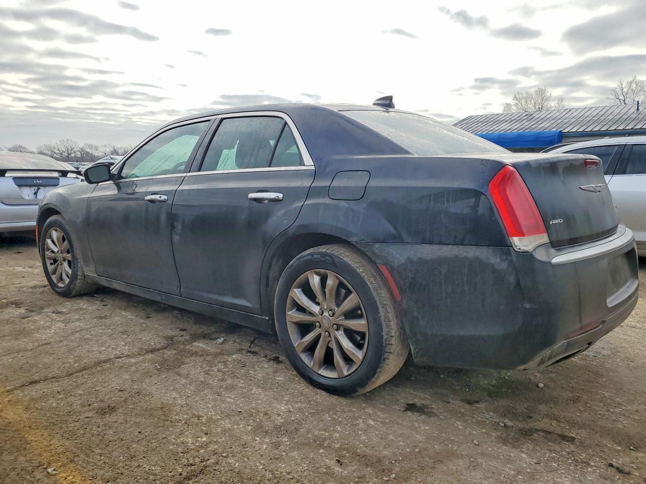 2018 CHRYSLER 300