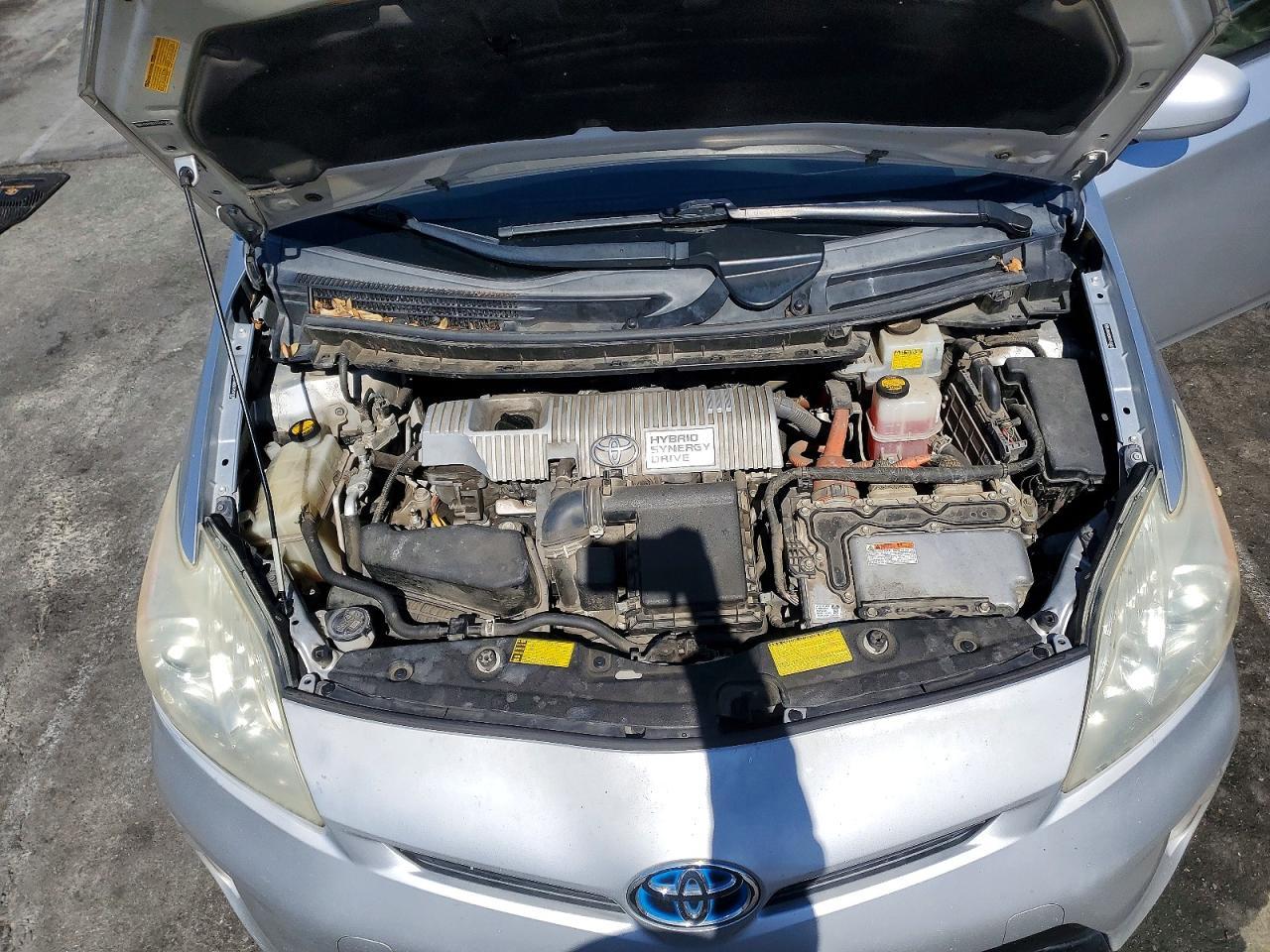 2012 TOYOTA PRIUS