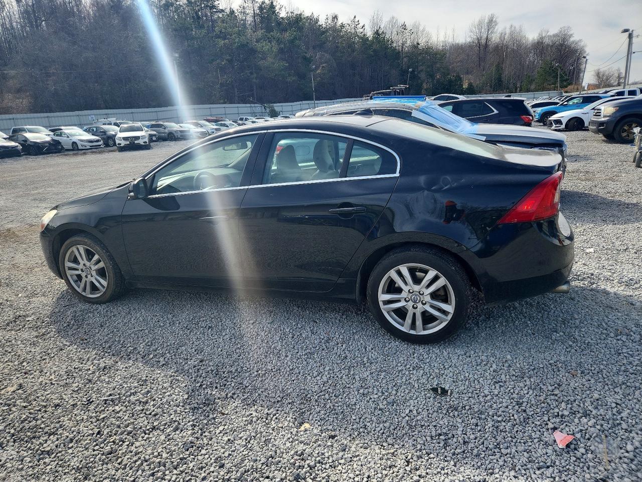 2013 VOLVO S60