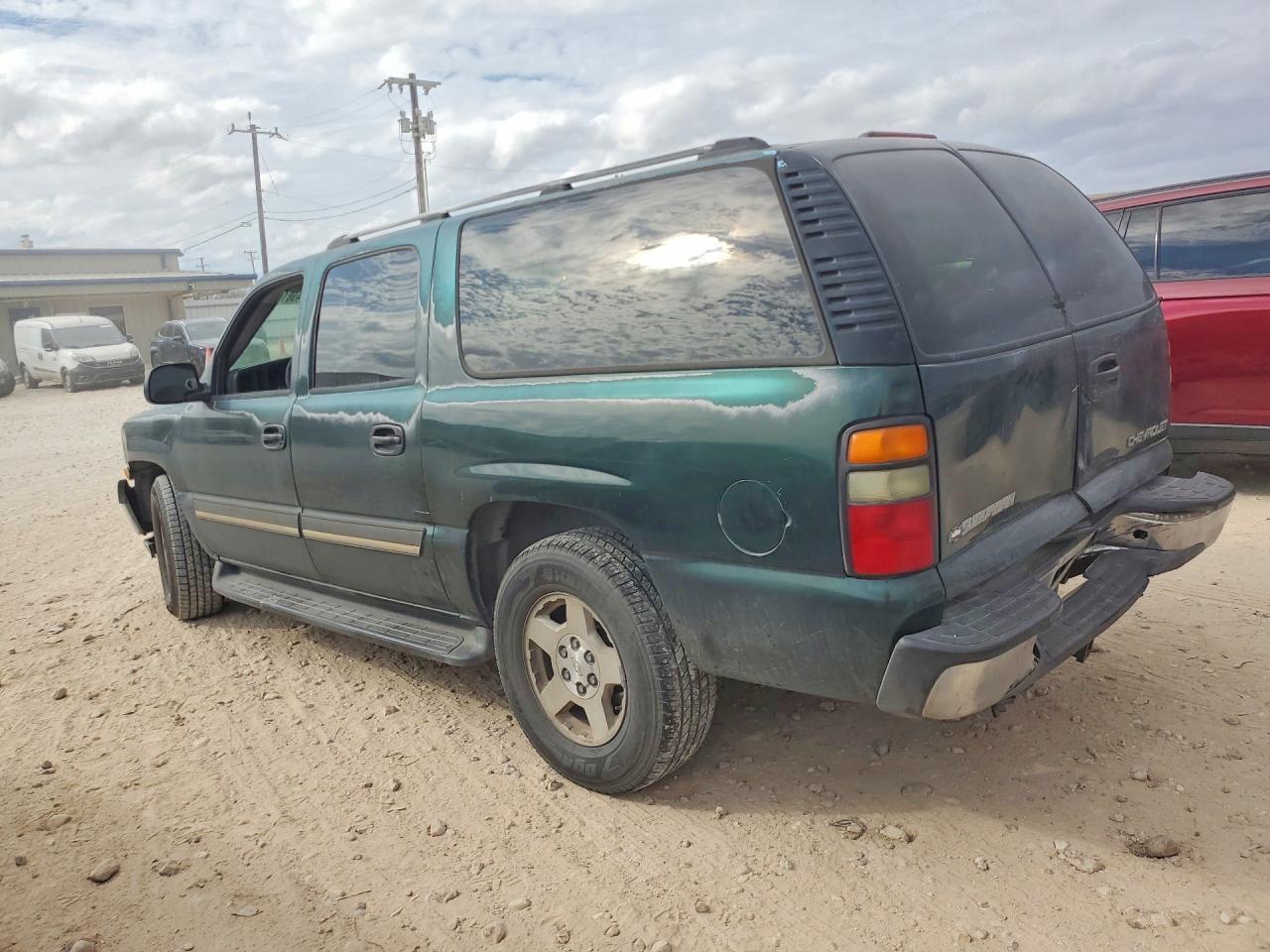 2004 CHEVROLET Suburban