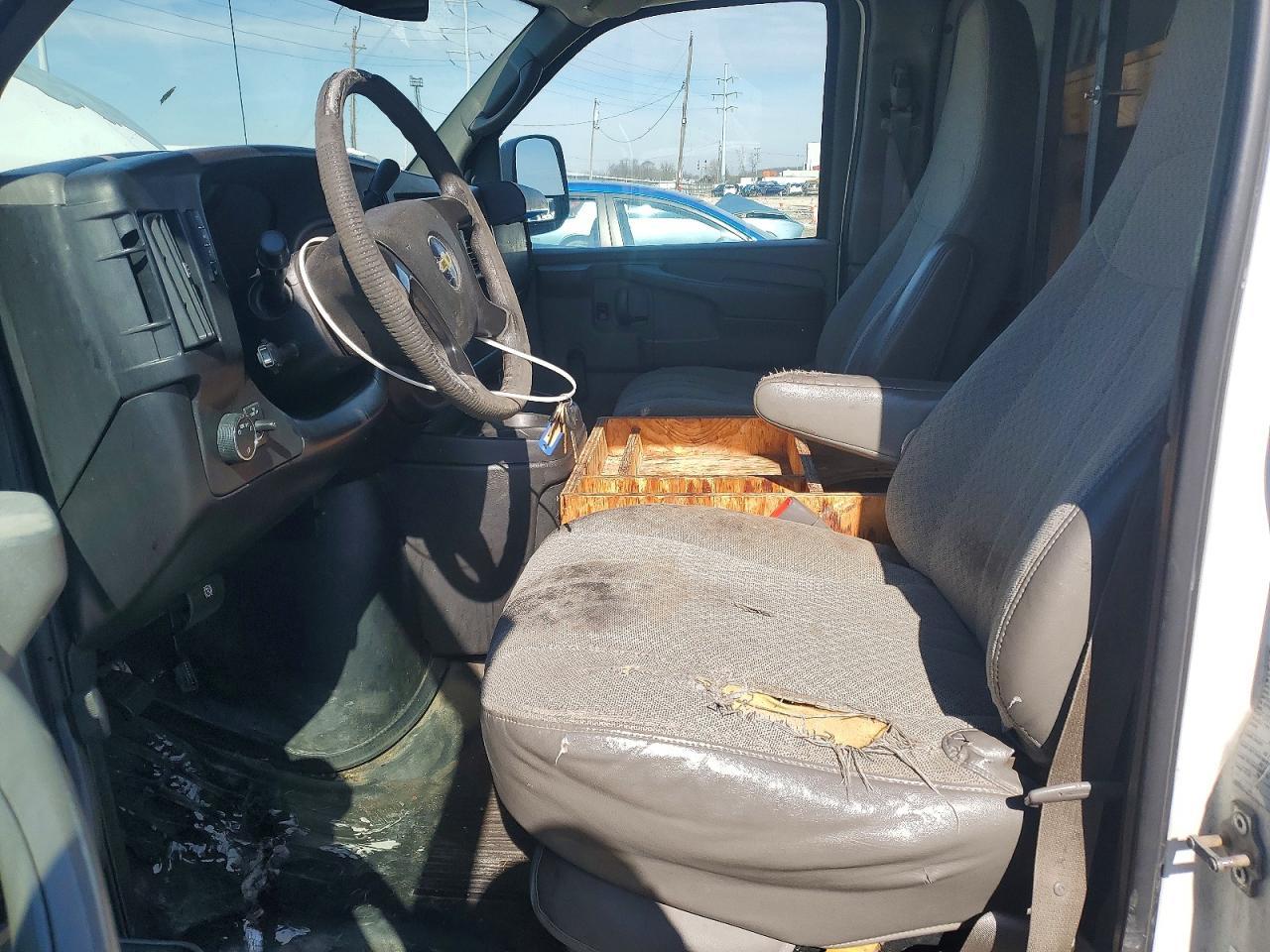 2010 CHEVROLET Express 1500